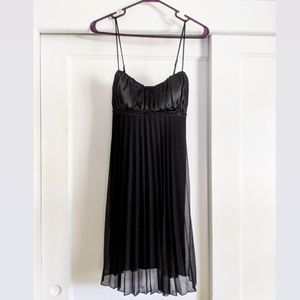 Mid-Thigh-Length Empire Waist Black Dress